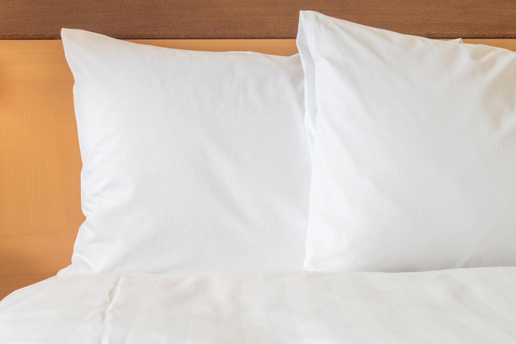 Holiday Inn Express Hotel & Suites Saint - Hyacinthe By Ihg Bagian luar foto